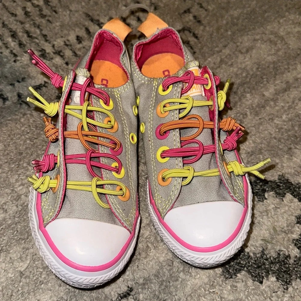 Girls Converse size 11 sherbet colors‎ LIKE NEW
